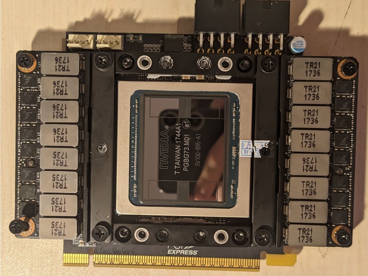 Tesla V100 SXM2 16GB